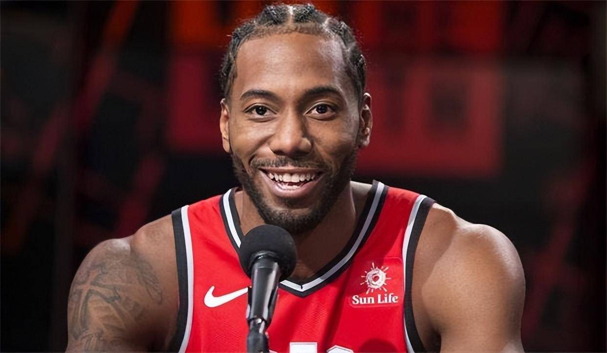 金年会官方网站赛前多伦多猛龙备战全明星赛赛前瓦伦西亚调整名单以备CBA常规赛，这一次真的赛前圣安东尼奥马刺调整名单以备欧联的简单介绍